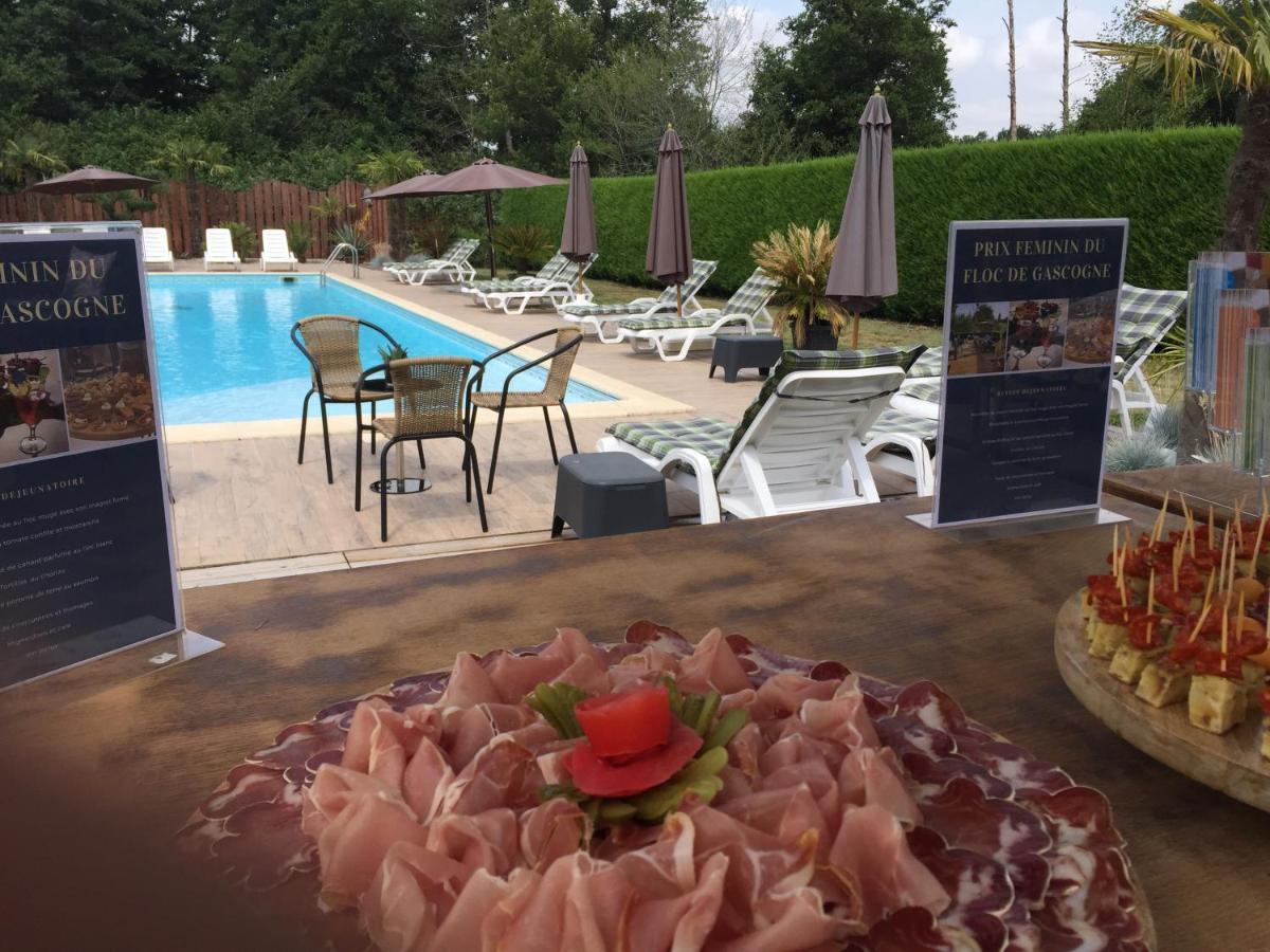 Hotel Les Lodges D'Eauze Екстериор снимка